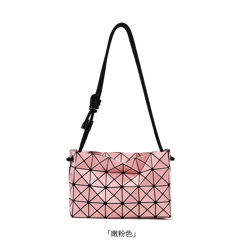 Japanese Fashion Geometric Quilted Shoulder Bag Tofu Bag Crossbody Small Bag Drawstring Pillow Bag Small Square Bag Trendy - Image 4
