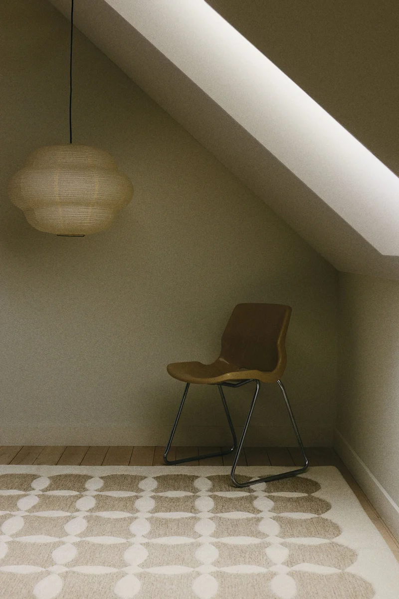 اتش اند ام سجادة من نسيج صوف اللباد المزخرف