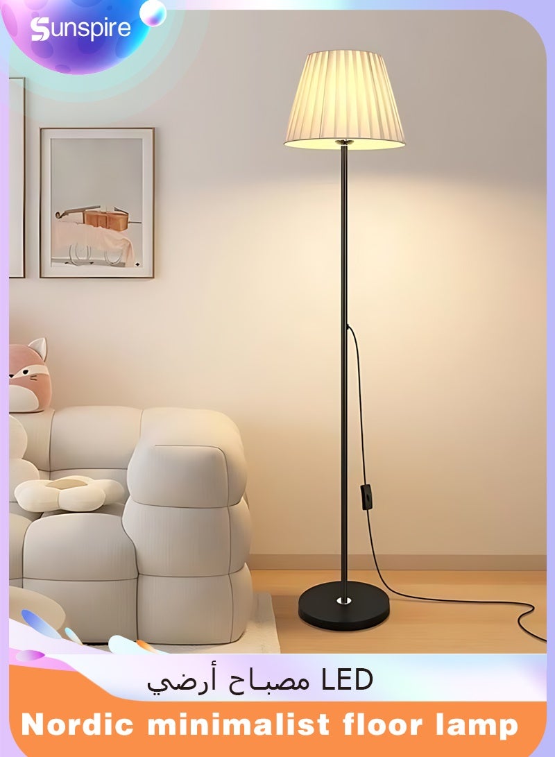 صن سباير مصباح أرضي بمقاس 56 بوصة لغرفة المعيشة وغرفة النوم، مصباح وقوف بظل بيج مطوي، مصباح أمامي طويل، لمبة درجة حرارة ثلاثية الألوان 7 واط، تحكم عن بعد ومفتاح مزدوج بالضغط اليدوي، أسود - Image 1