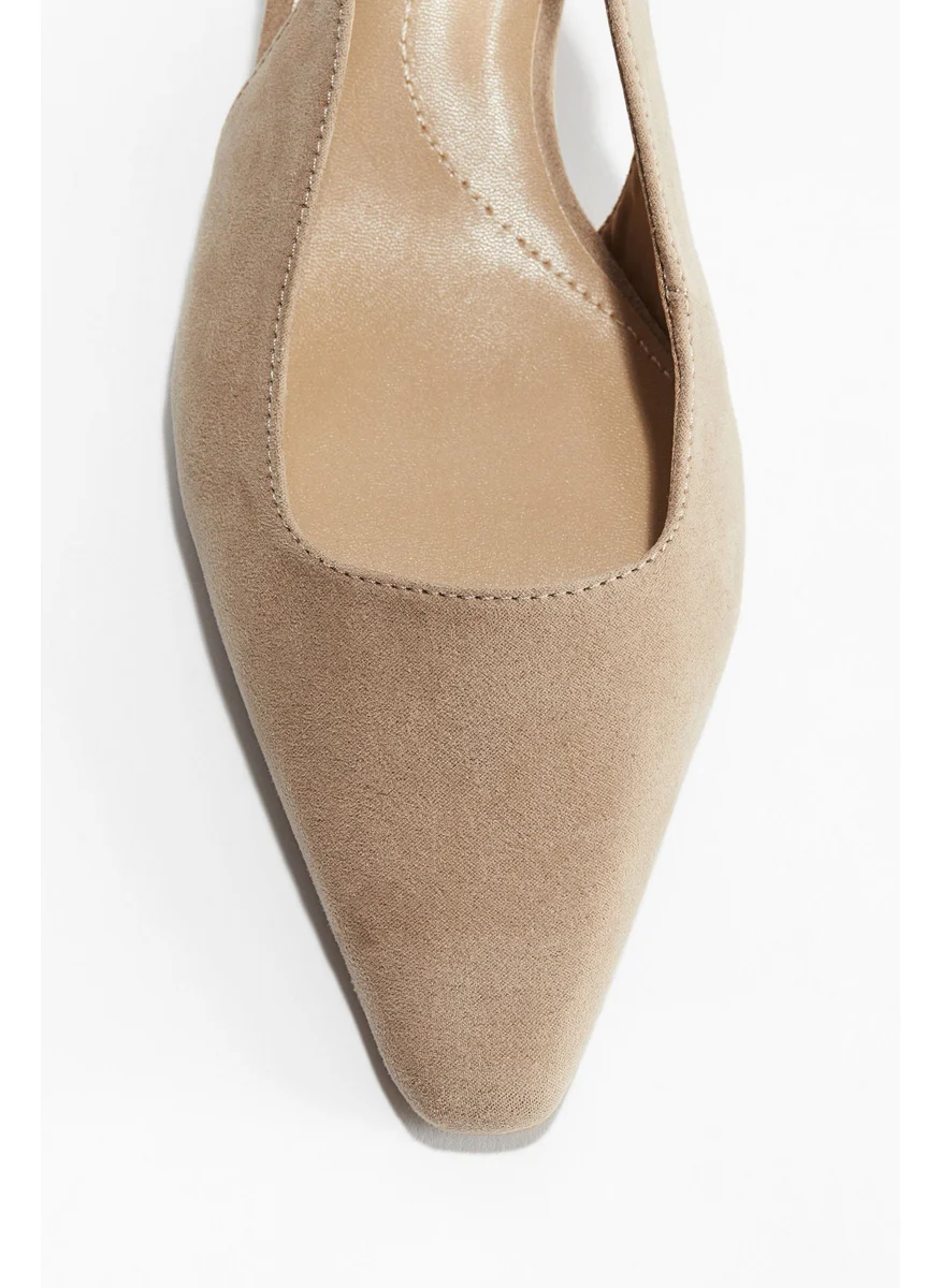 اتش اند ام Pointed Slingbacks
