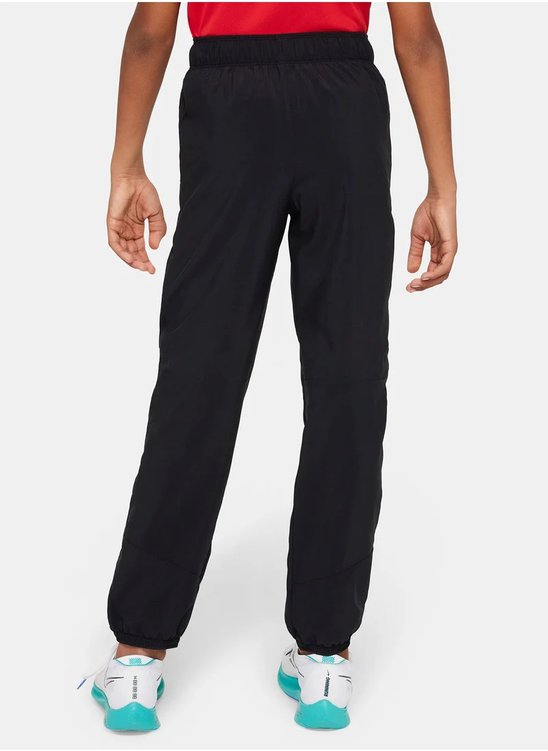 نايكي Dri-Fit Multi Essential Pants