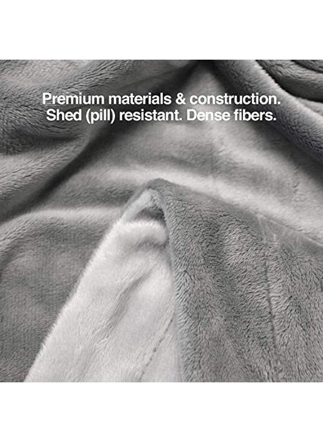 petfusion Premium Dog Blanket Cat Blanket Ultra Soft Pet Blanket Available In Plush Or Quilted 2 Colors Grey Brown Perfect Blanket For Small Dogs And Large Dogs. 12 Month Warranty  - Image 3
