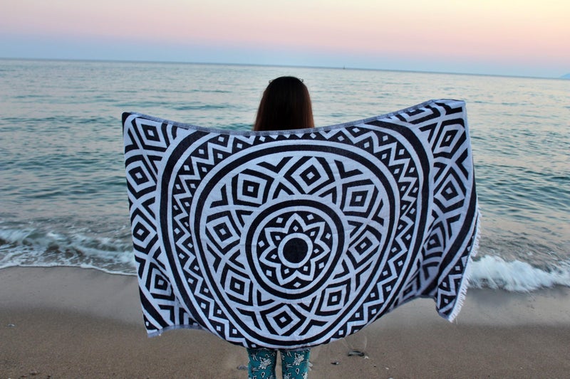 Bersuse 100% Cotton Venice Turkish Towel Beach Towel Bath Towel Dual Layer Peshtemal Beach Blanket Beach Essentials - 39x71 Inches, Black - Image 4
