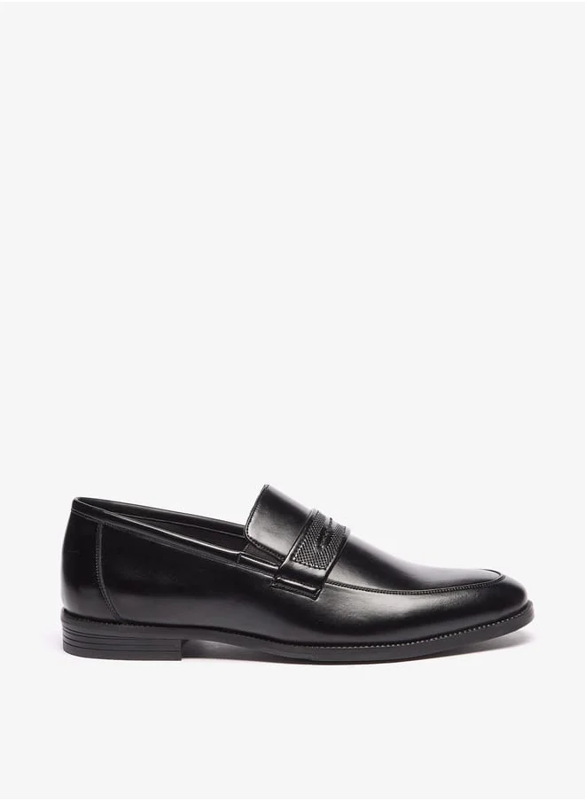 ال بي ال من شو اكسبرس Men Solid Slip-On Loafers
