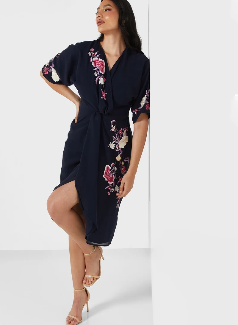 Hope & Ivy Embroidered Surplice Neck Dress