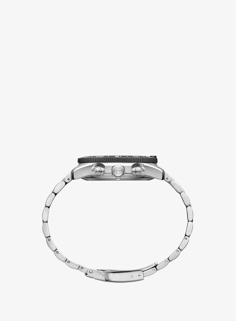 Luminox Men's Chronograph Round Shape Stainless Steel Wrist Watch XS.3144 - 44 Mm - Image 4