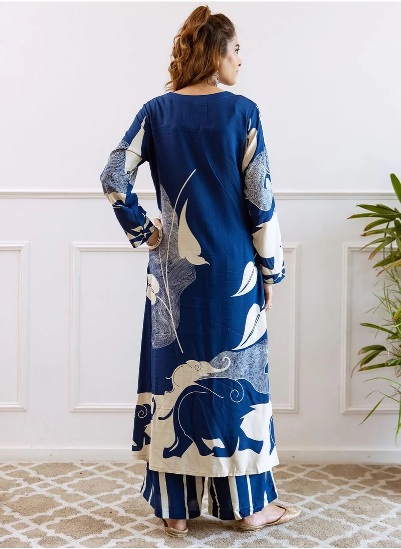 آي شين Regular Fit Embellished Pattern Round Neck Neck Three-Quarter Sleeve Blue Colour Knitted Rayon Kurta Set for Women with Mid-Rise Closure - A Timeless Addition to Your Collection