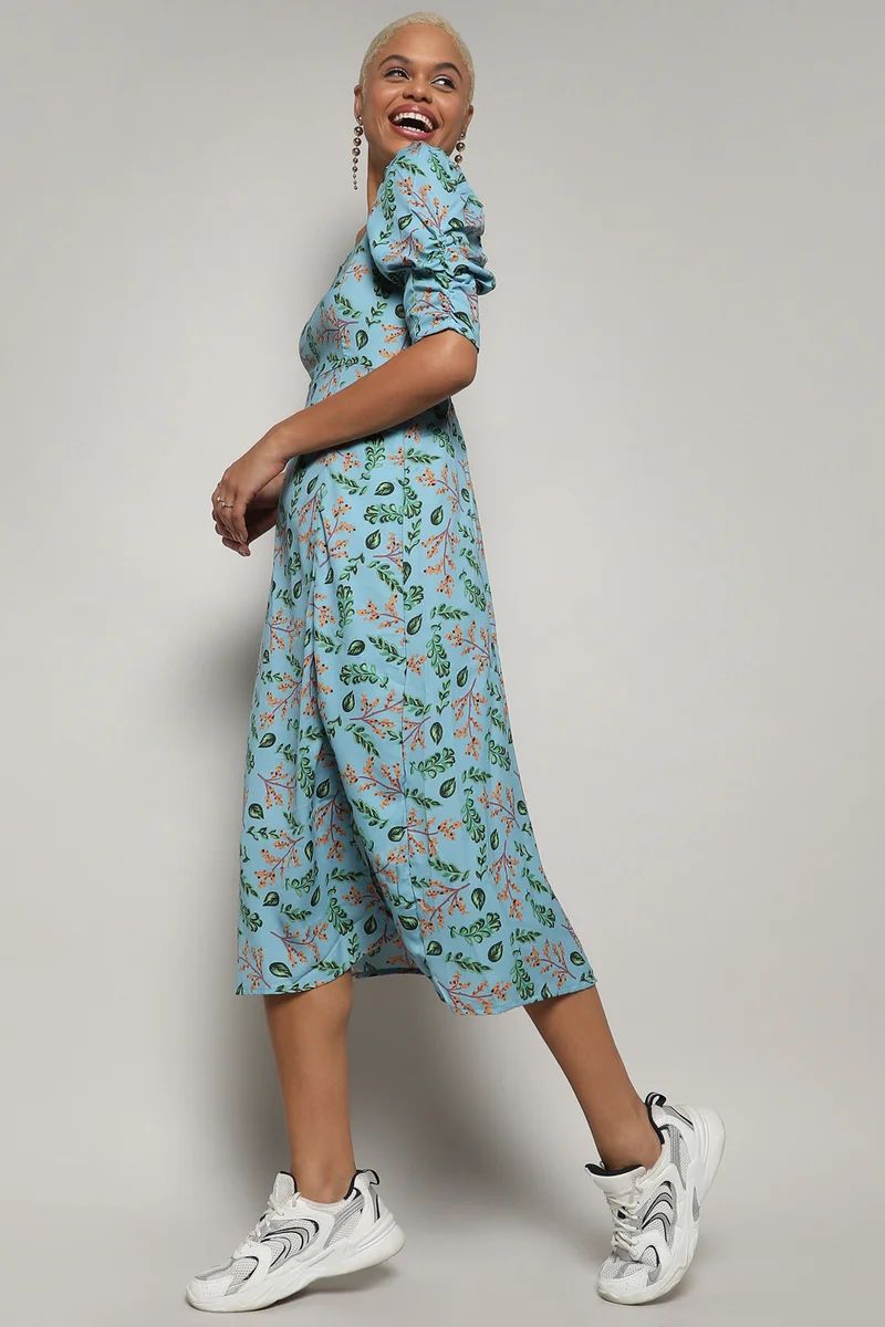 كامبوس سوترا Women's Blue Botanical Print Dress With Slit