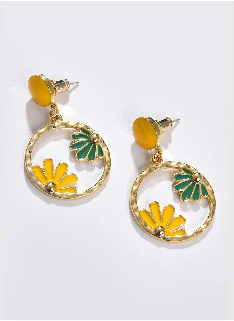 SOHI Gold Plated Designer Drop Earring