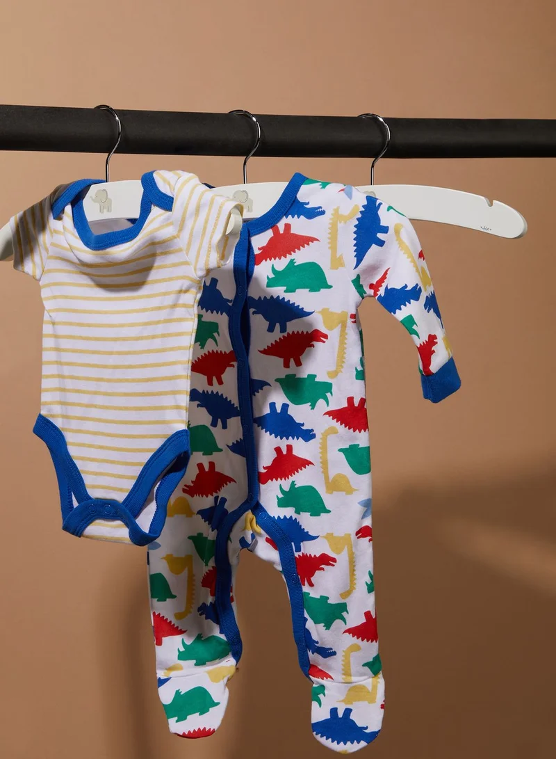 JoJo Maman Bebe 3-Pack White Maple Wood Newborn Gift Hangers