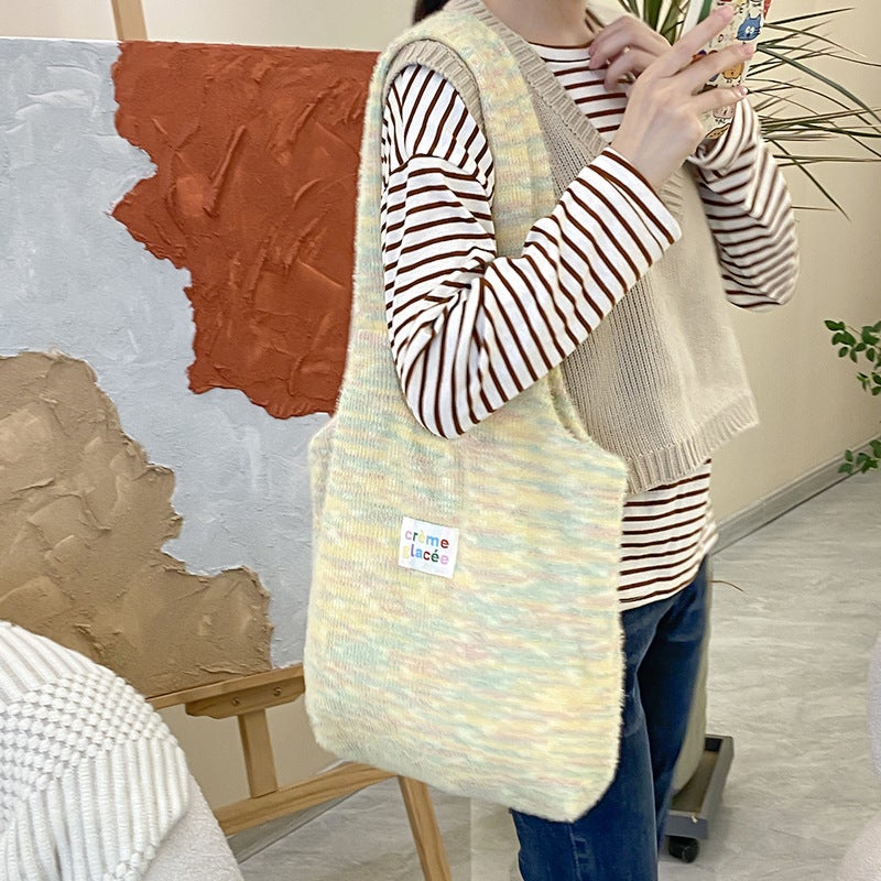 Style Lazy Style Large Capacity Tote Bag Original Design Niche Girly Plush All-Match Shoulder Bag - Image 1