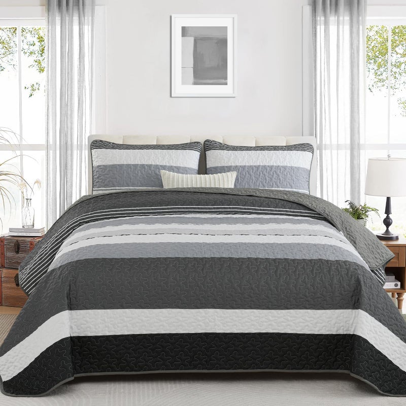 Dinjoy Black and White Striped King Size Quilt Set Boho King Quilt Bedding Set Lightweight Dark Grey Bedspreads Summer Micofiber 3 Pieces Farmhouse Quilts Patchwork Coverlet Bed Sets for Men - Image 1
