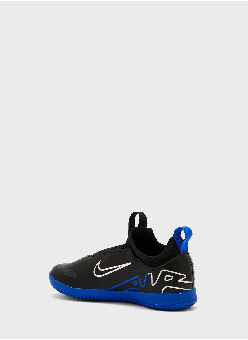 Nike Youth Zoom Vapor 15 Academy IN Football Boots