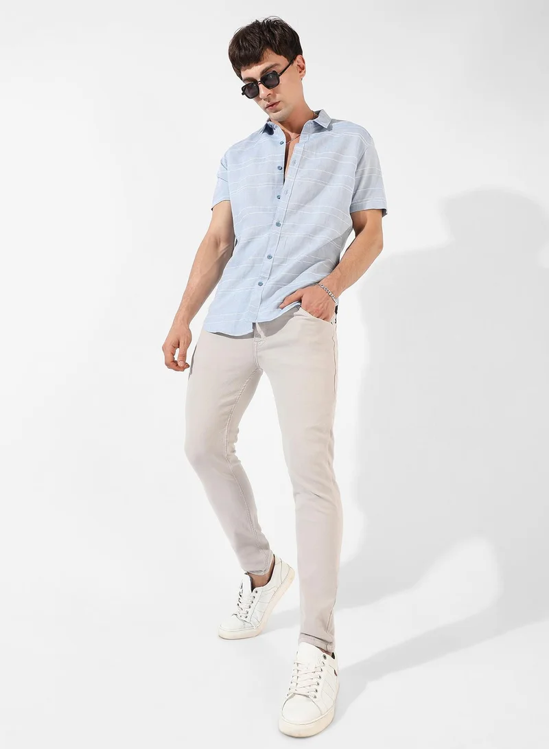 Campus Sutra Men's Light Blue Textured Regular Fit Casual Shirt