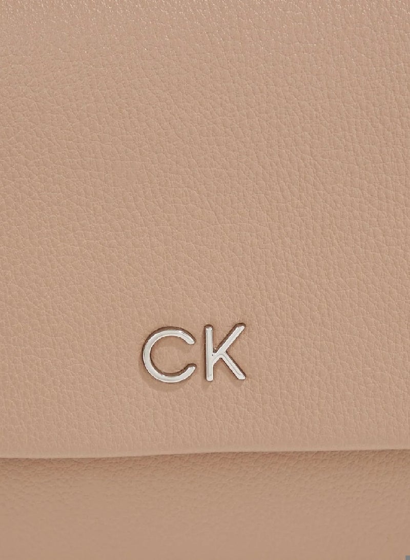 CALVIN KLEIN Shoulder Bag - Image 3