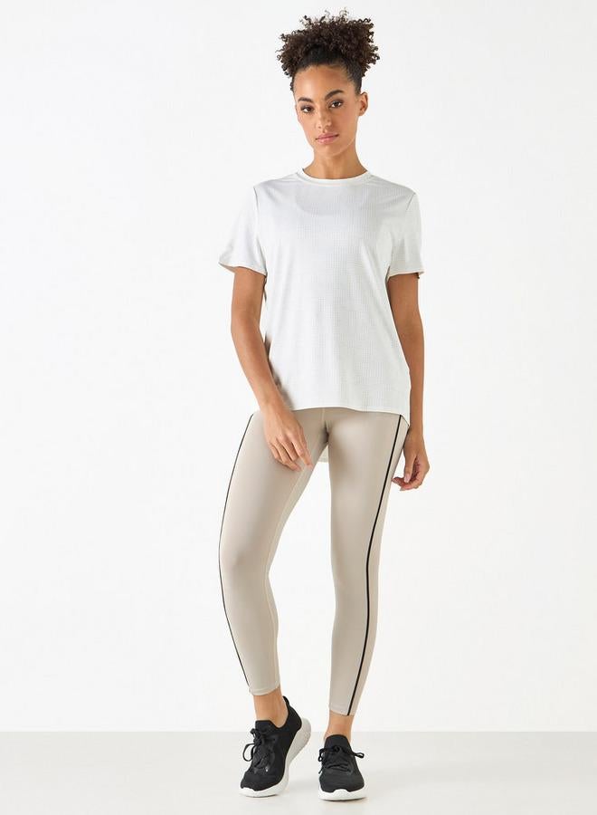 كابا تيشيرت بأكمام قصيرة وطبعات من كابا - Image 2