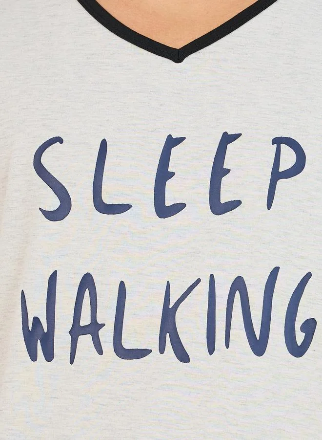 Styli Styli Slogan Print V Neck T-Shirt and Shorts Set