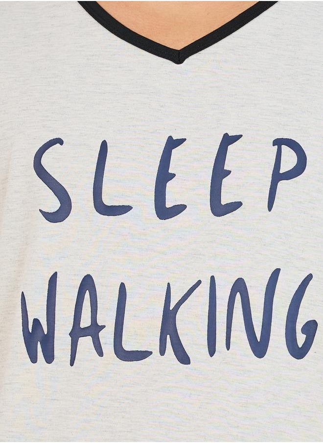 Styli Styli Slogan Print V Neck T-Shirt and Shorts Set  - Image 3