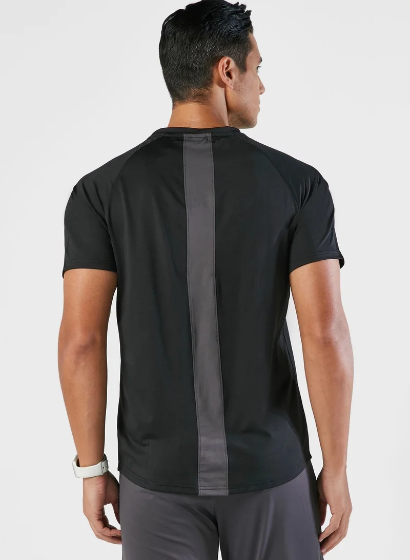 FRWD Panel Training T-Shirt