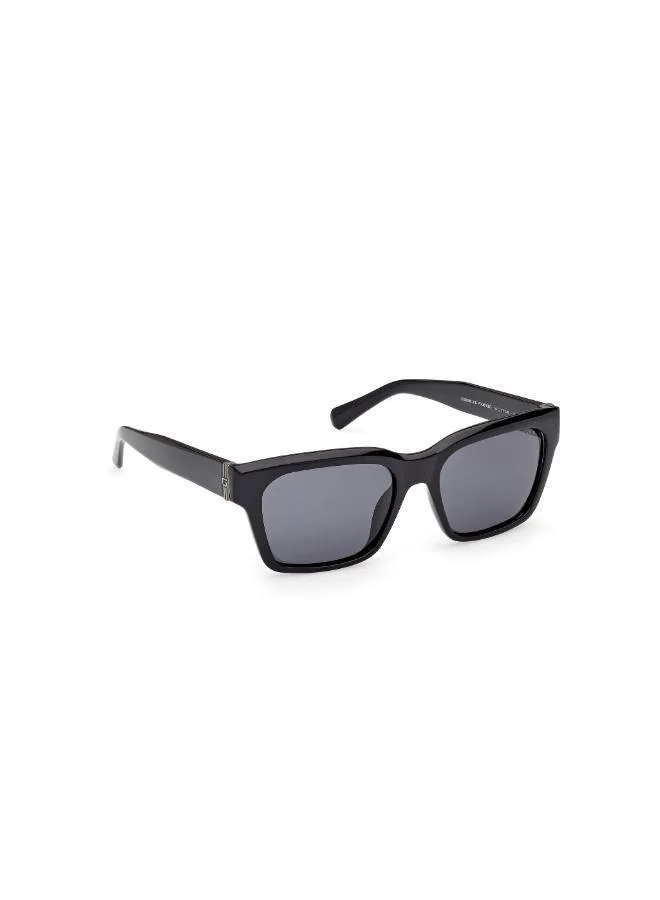 GUESS  GU0029901D54 wayfarers sunglasses for Men | Best Price UAE