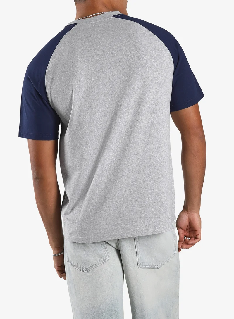 ريبوك تي شيرت راجلان