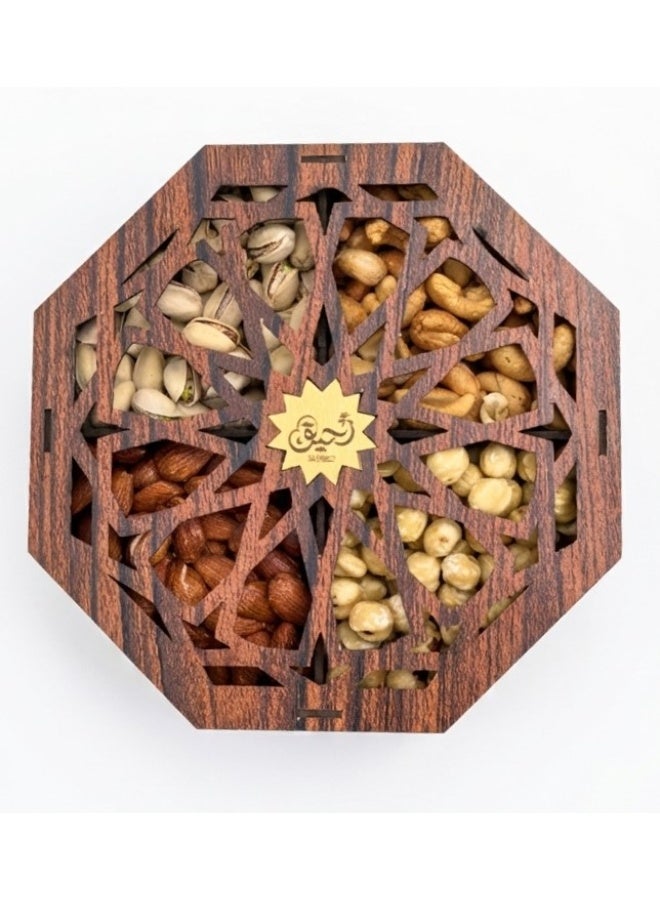 Assorted Nuts (750g) in a Luxurious Wooden Box containing:  150 g Pistachios  200 g Cashews  200 g Almonds  200 g Hazelnuts - Image 3