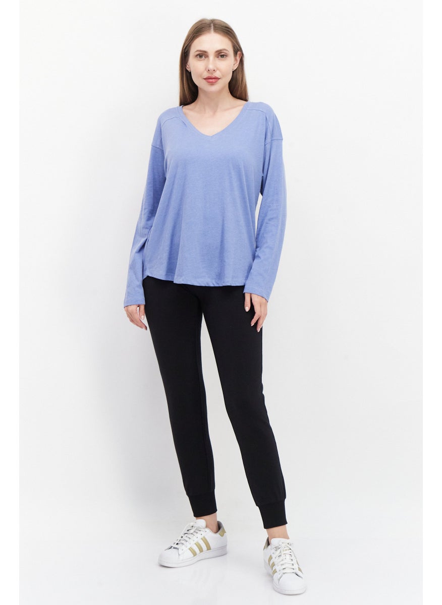 Eddie Bauer Women V Neck Long Sleeve Solid T-Shirt, Light Blue  - Image 3