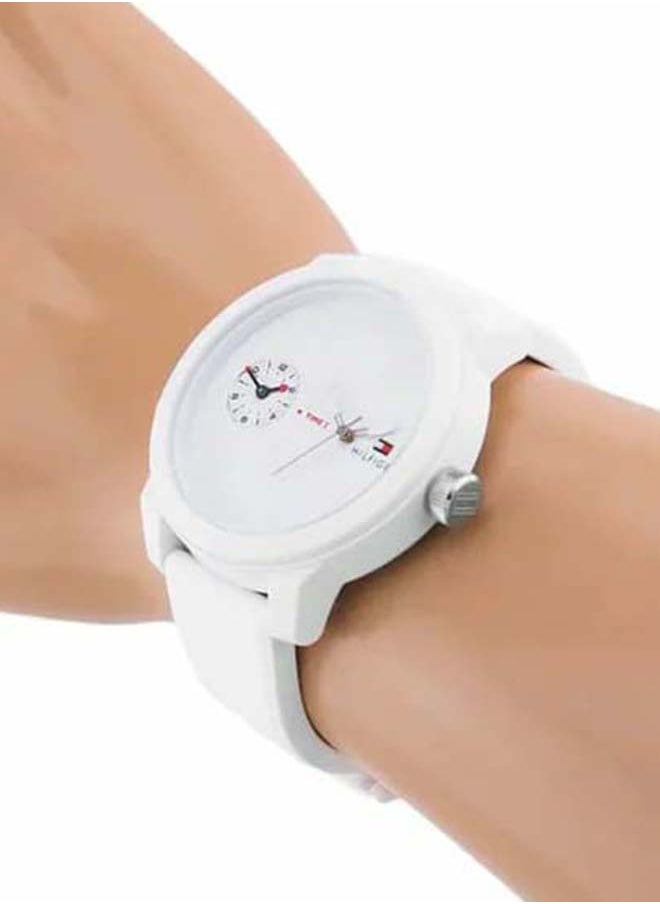 TOMMY HILFIGER ROUND ANALOG MEN'S WHITE CASE WATCH - 1791324 - pzsku/Z8BF11F9B9041E3F3E9C0Z/45/_/1732532903/820538f2-8e66-4616-a419-b8a6e34b0ad2