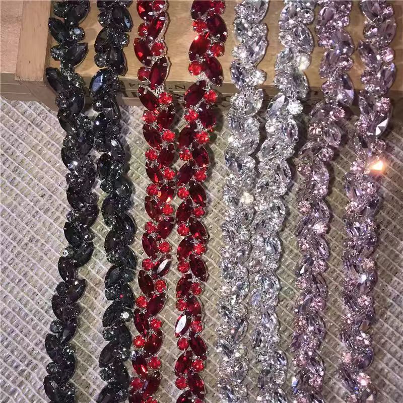 Exquisite Dense Horse Eye Flower Chain Hand Stitched Diamond Chain Diy Hair Accessories Clothing Collar Chain Glass Flash Diamond Shoe Accessories - Image 3
