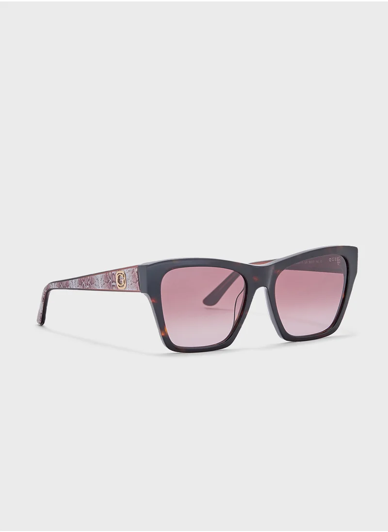 جس Uv-Protected Wayfarers Sunglasses