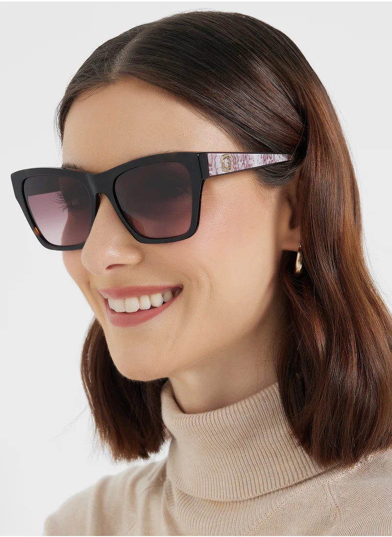 جس Uv-Protected Wayfarers Sunglasses