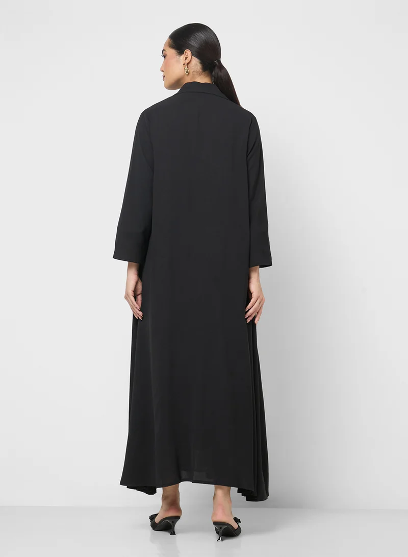 خزانة Emrbroidered Abaya