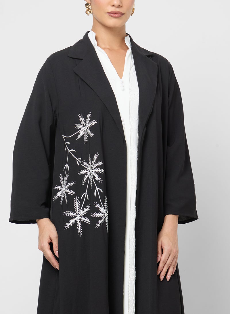 Khizana Emrbroidered Abaya - Image 3