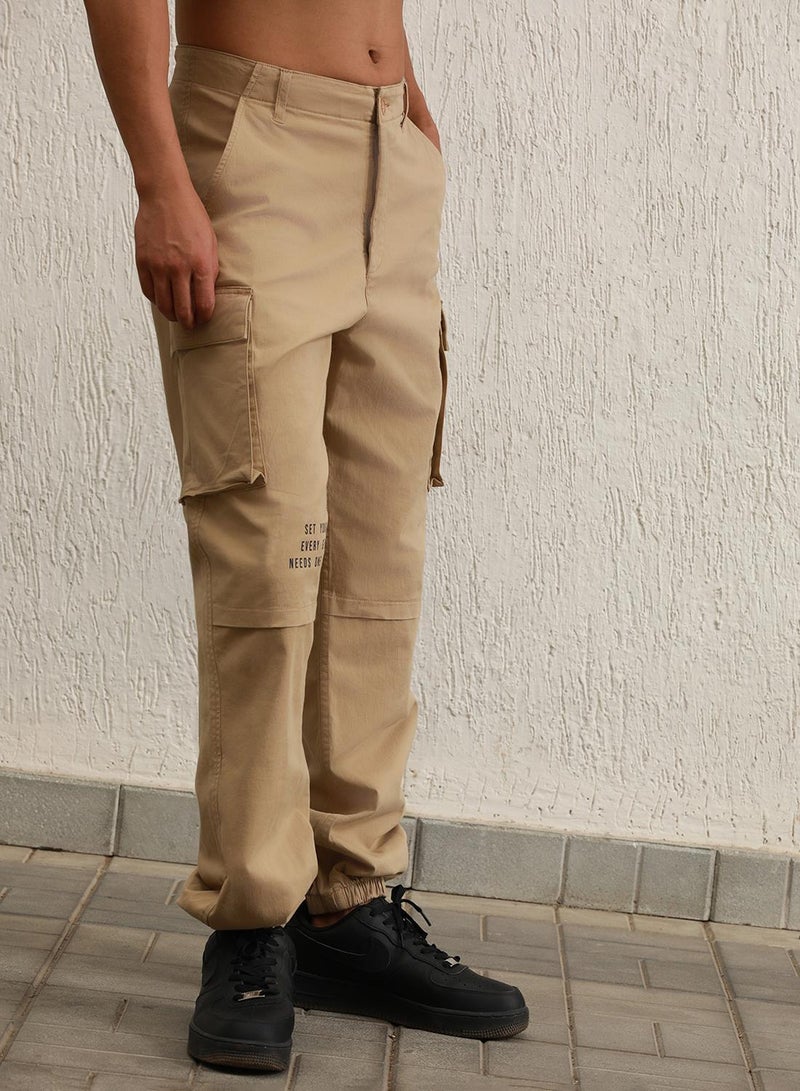 Hubberholme Men's Khaki Cotton Blend Solid Pattern Full Length Cargo Relaxed Trouser - Image 2