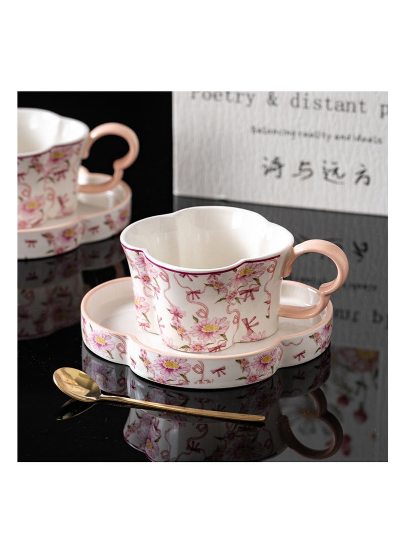 ايكانبو طقم هدايا من قطعتين من الأكواب والصحون مع ملعقة، كوب شاي/قهوة كبير سعة 300 مل مع صحن، صندوق هدايا فاخر للإهداء، طقم أكواب وصحن من البورسلين بنقشة زهور ريترو، كوب شاي لاتيه، آمن للاستخدام في الميكروويف وغسالة الأطباق (زهرة البرقوق الوردية) - Image 3
