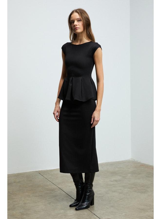 GRIMELANGE TALINDRA Women's Midi Length Front Pleated Back Deep Slit Detailed Pencil Black Skirt. - Image 2