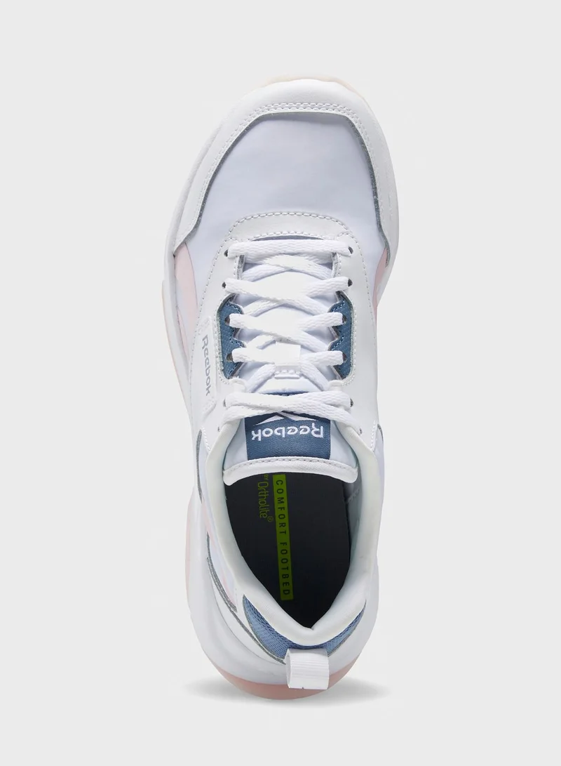 Reebok Tradition