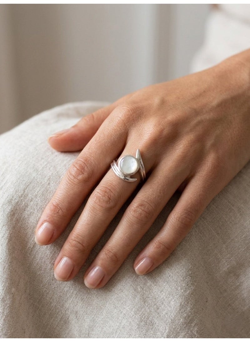 Kanira Premium 925 Sterling Silver Sunburst Pinwheel Ring with Pearl | Minimalist Ring for Women | KANIRA | Size 6 - Image 1