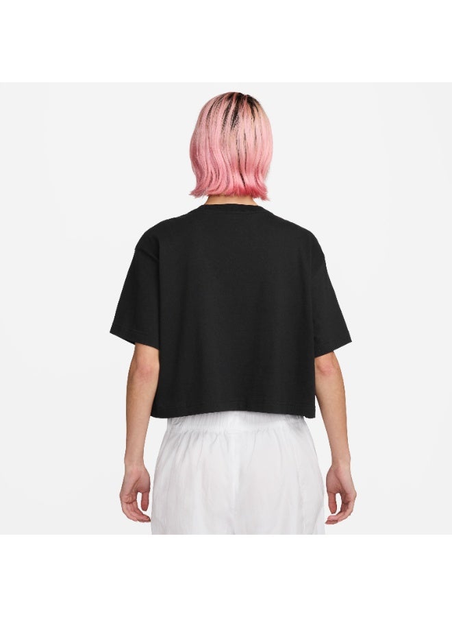 Nike Women’s Nike Sportswear Club Short-Sleeve Crop T-Shirt - Image 3