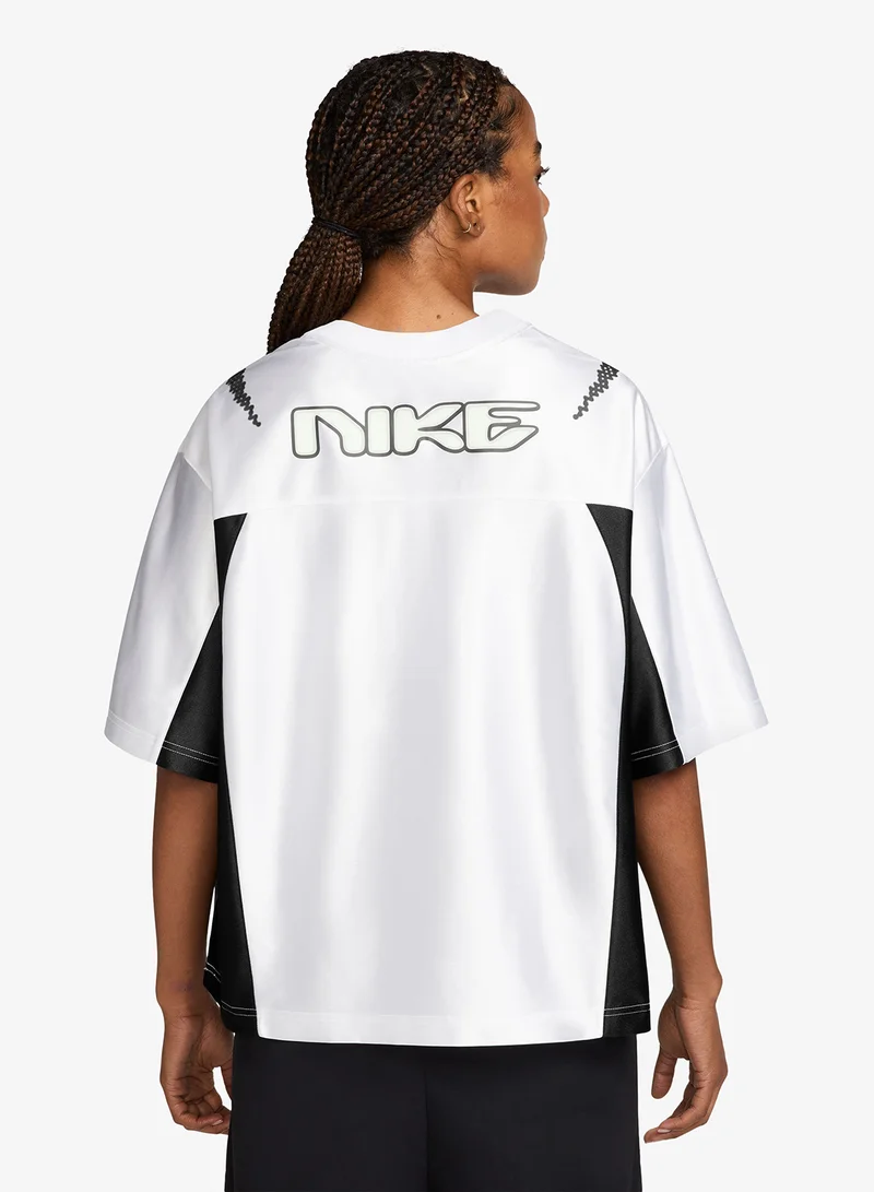 Nike WHITE/BLACK/WHITE/(METALLIC SILVER) Street Graphic Jersey for Women | Best Price UAE