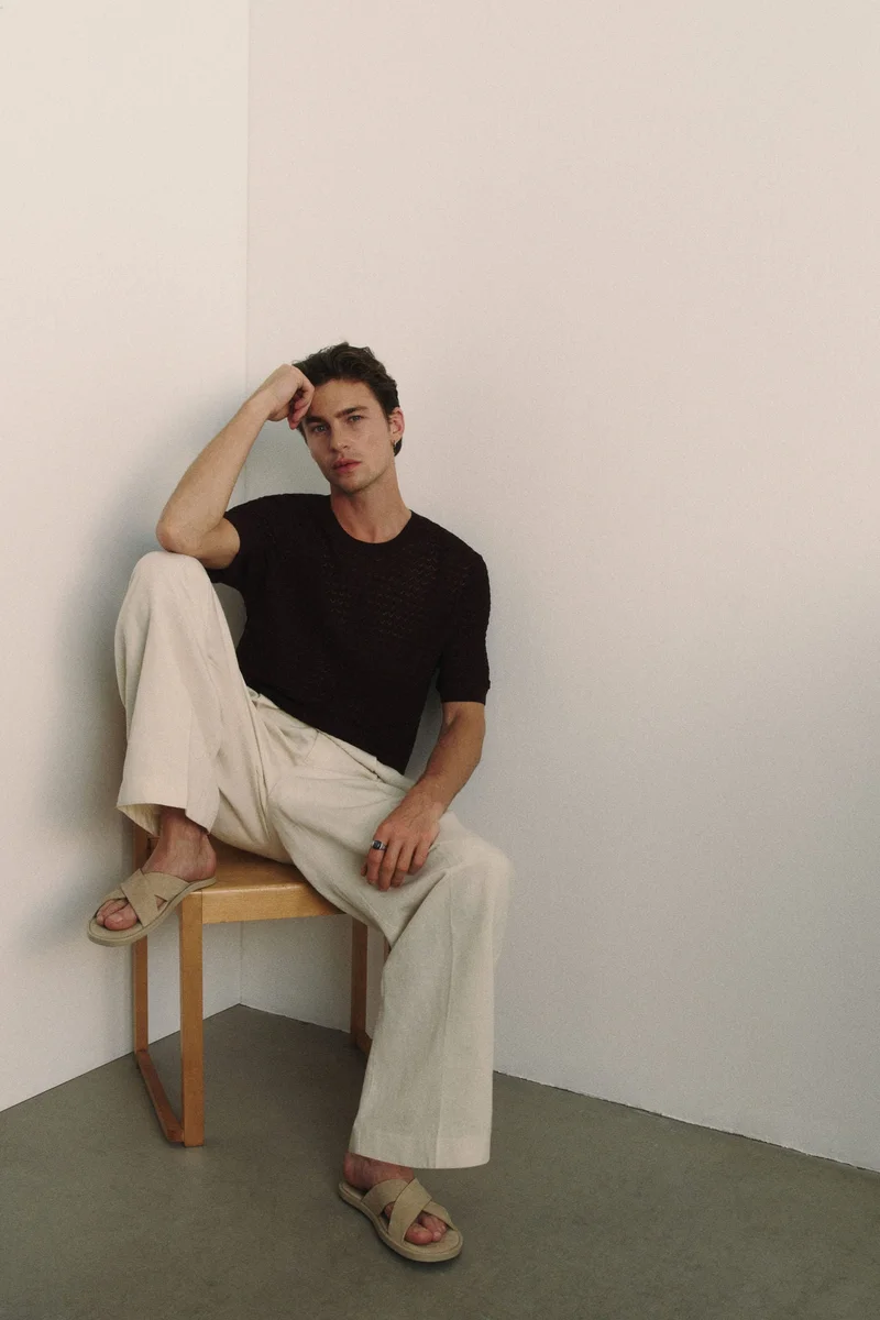 H&M Slim Fit Knitted T-shirt