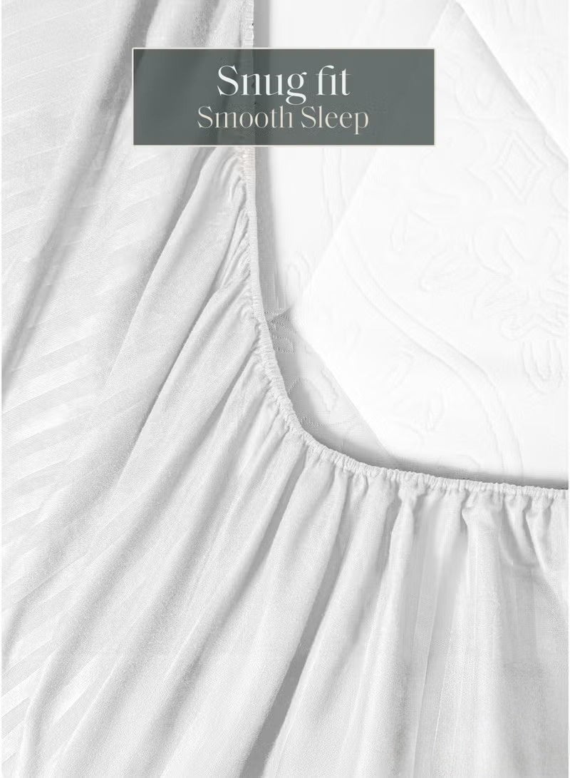 Eworld Premium Striped Duvet Set All Season – 4-Pieces Set White | King Size 220x240 cm | Ultra-Soft, Wrinkle-Resistant & Made in Dubai | Includes Duvet Cover, Fitted Sheet (200x200 cm) & 2 Pillowcases (50x70 cm) - Image 3