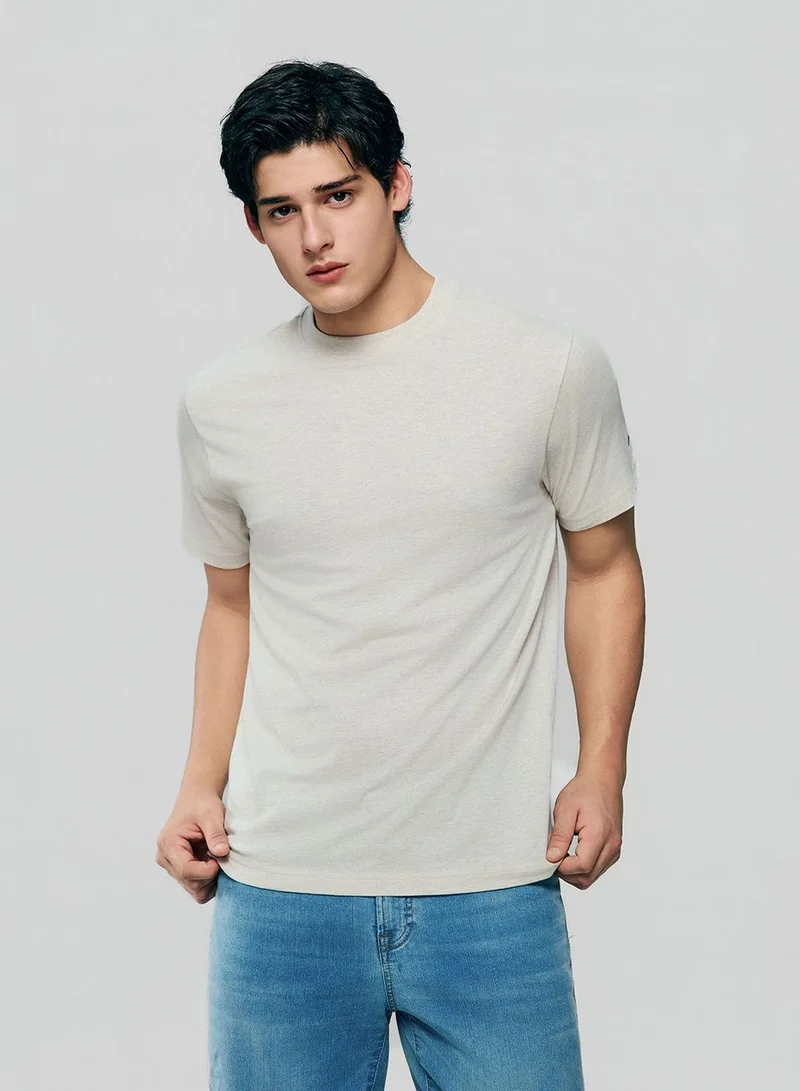 GIORDANO  Men’s Slim Fit Cotton Crew Neck Tee for Men | Best Price UAE