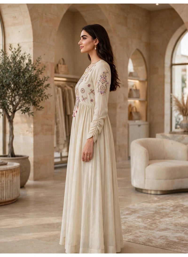 اكسا جلابية أنيقة مطرزة IK113Beige - Image 3