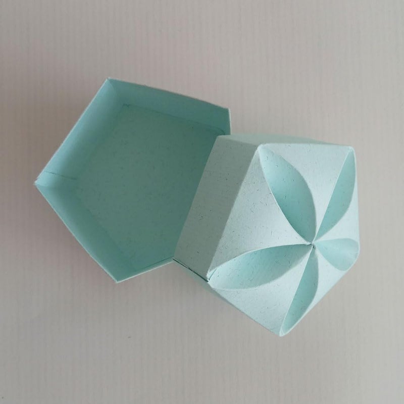 Kamalkali Empty Square Gift Box With Flower Bow Wedding engagements birthday return gift packing functions festivals Return gifts Pack of 5 - Image 4