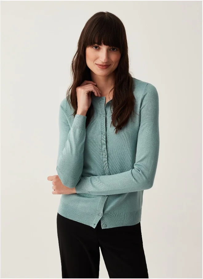 او في اس Solid colour cardigan with round neck