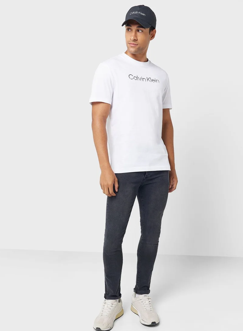 CALVIN KLEIN Logo Crew Neck T-Shirt