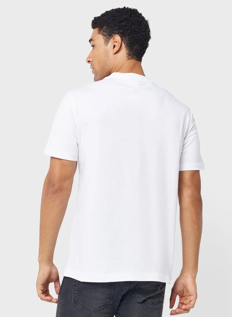 CALVIN KLEIN Logo Crew Neck T-Shirt