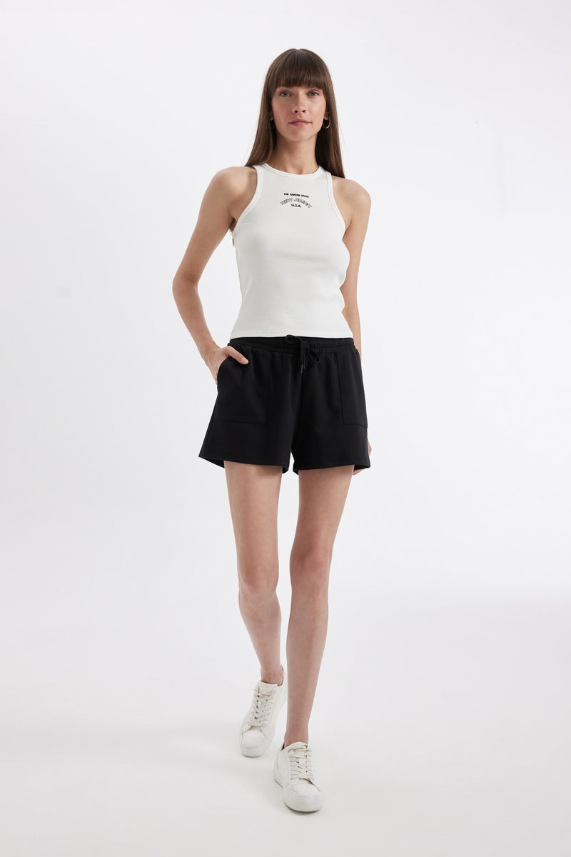 DeFacto Woman Regular Fit Bermuda Shorts  - Image 4