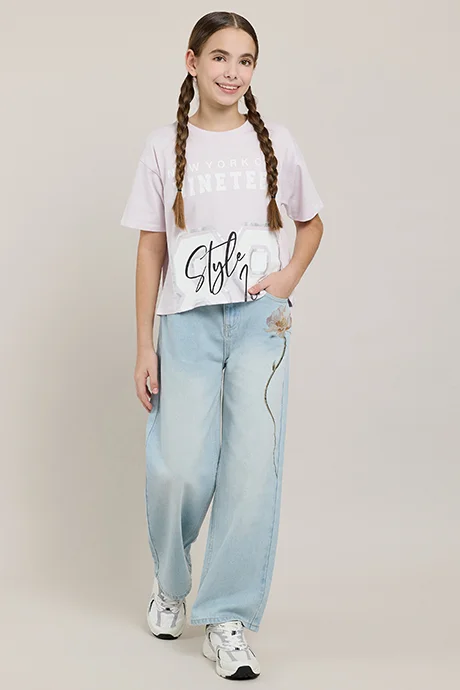 أر أند بي Printed T-Shirt with Crew Neck and Short Sleeves